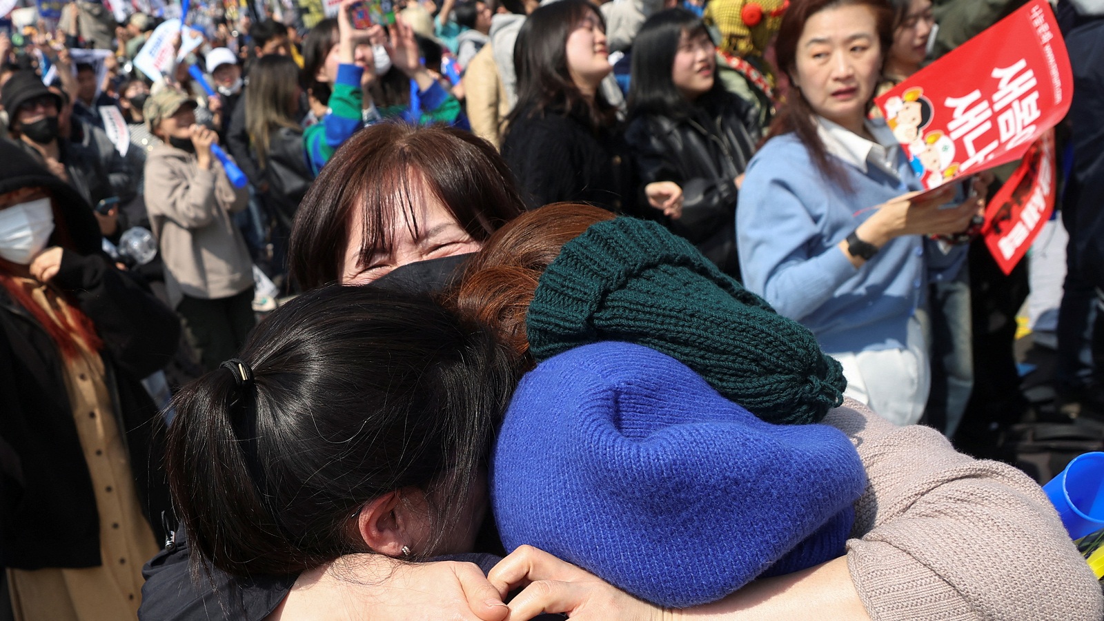 Νότια Κορέα: Οριστική αποπομπή του προέδρου Γιουν αποφάσισε το Συνταγματικό Δικαστήριο-1