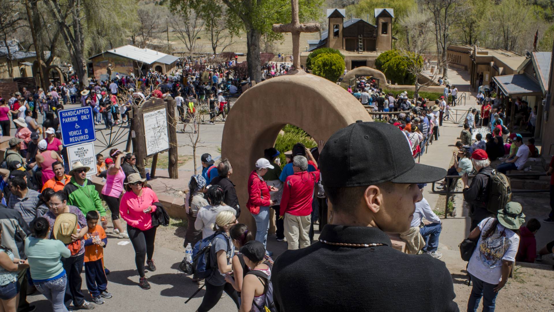 Νέο Μεξικό: Το προσκύνημα της Μεγάλης Παρασκευής στο Ιερό του Τσιμαγιό-3