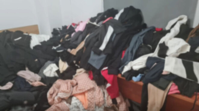 δυτική-αττική-kατάστημα-ρούχων-πουλού-563583634