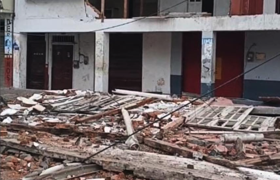 ισχυρός-σεισμός-63-ρίχτερ-στον-ισημεριν-563580556