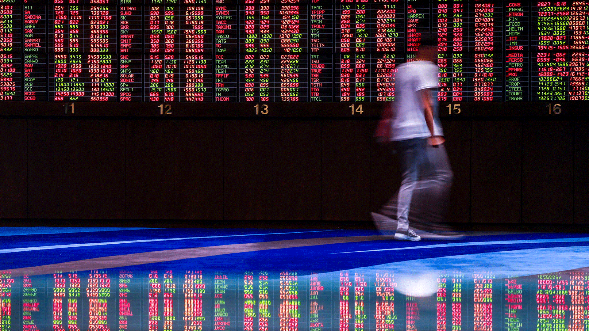 ελπίδες-αλλά-και-καχυποψία-η-ευρώπη-με-563562028