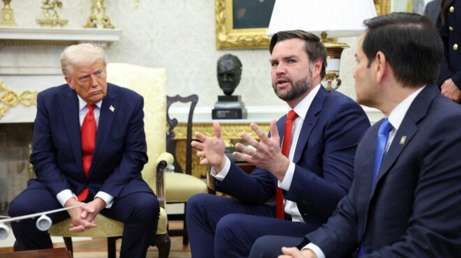 νέα-επίθεση-τζ-ντ-βανς-κατά-ζελένσκι-563565055