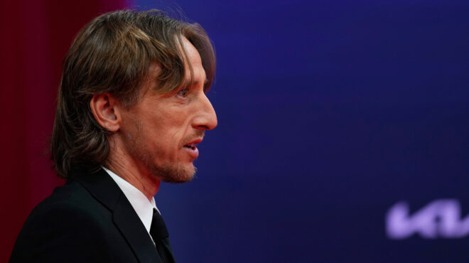 η-σουόνσι-θέλει-την-αύρα-του-λούκα-μό-563578582