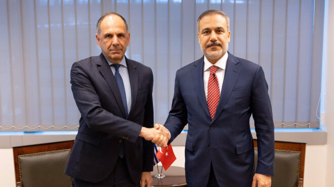 ωρα-μηδέν-για-το-καλώδιο-η-ρότα-ανατολι-563548273