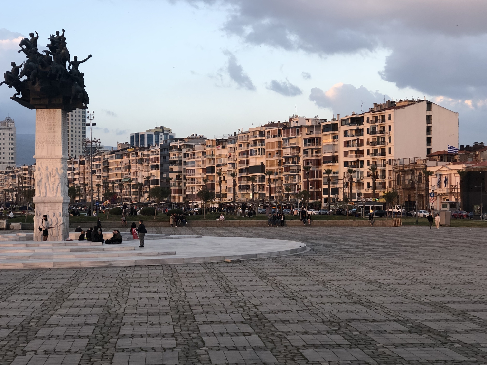Στη Σμύρνη και στο Αϊβαλί-4