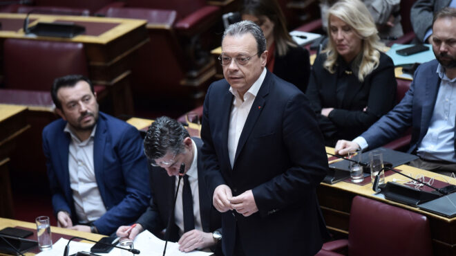 συριζα-ένα-κόμμα-στα-έξι-563572129