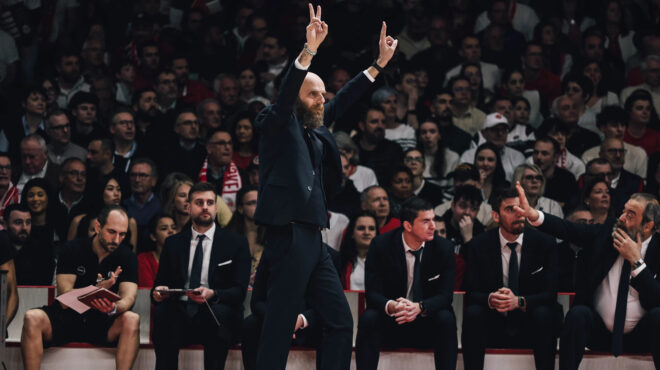 h-φλόγα-του-αντισυμβατικού-καντσελι-563546977