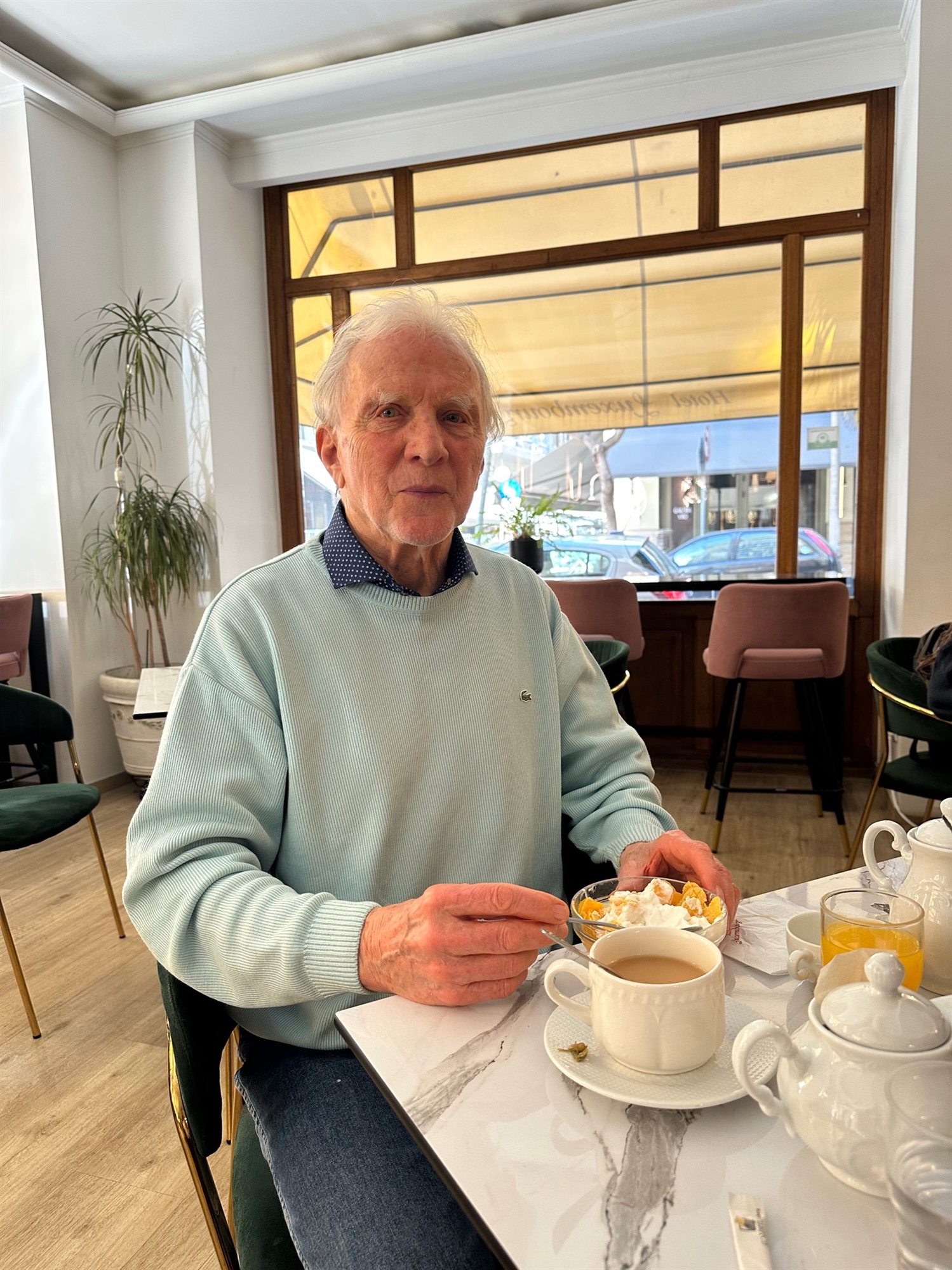 ζουλιέν-γκριβέλ-στους-λεπρούς-γνώρισ-563571475