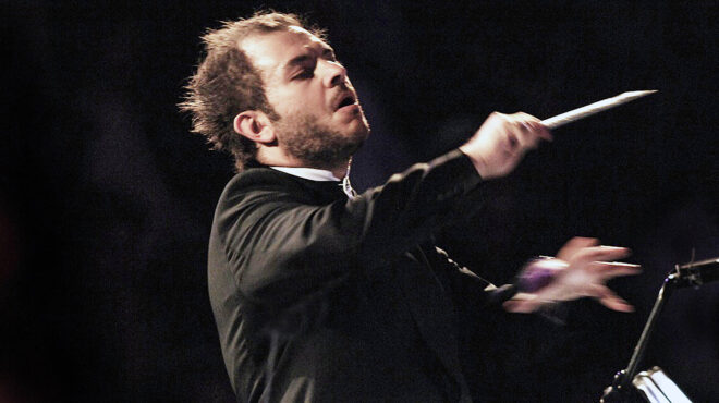 η-συμφωνική-της-ερτ-στο-μέγαρο-μουσική-563562304