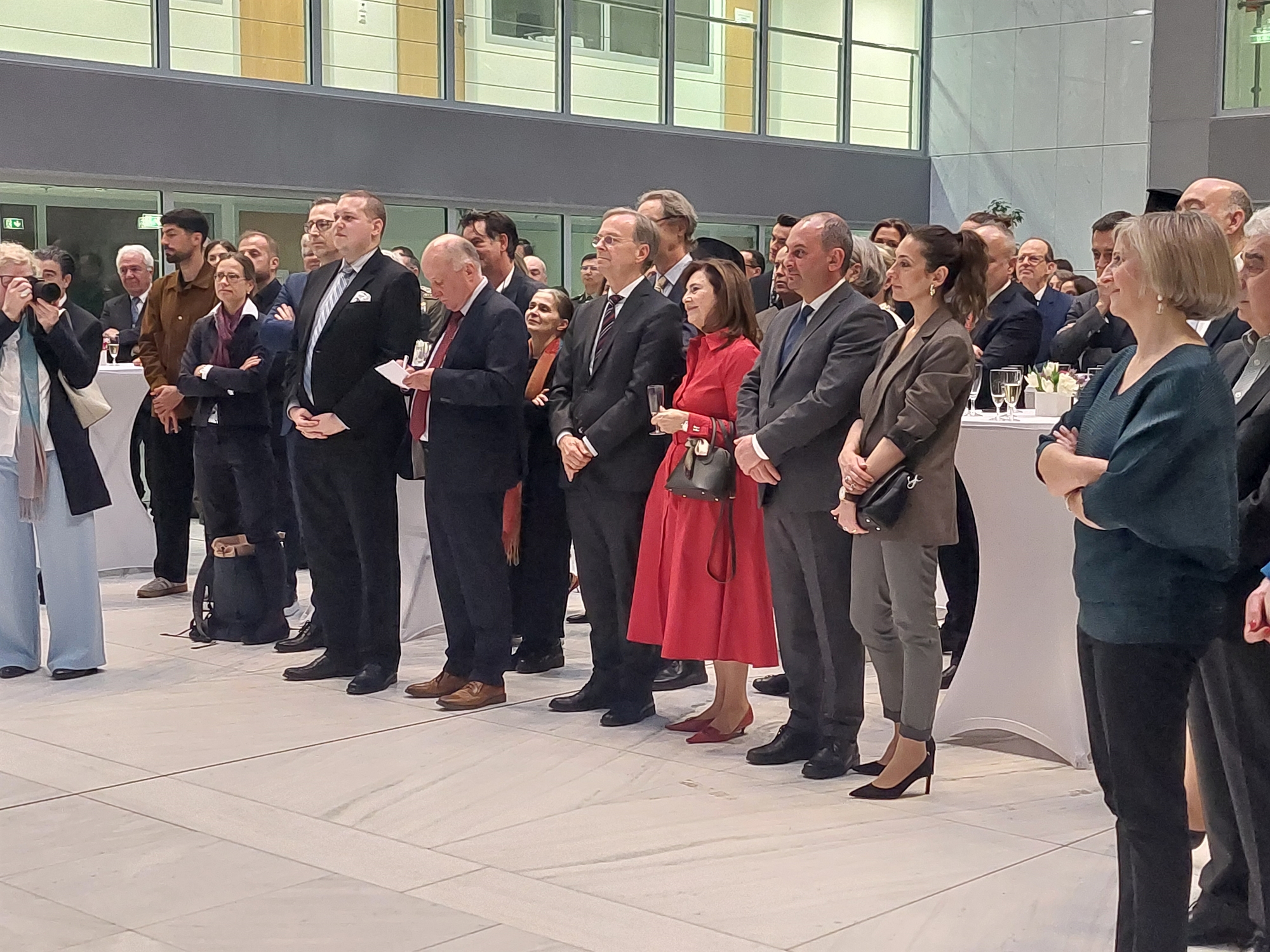 Λαμπροί εορτασμοί της πρεσβείας μας στο Βερολίνο για την 25η Μαρτίου-2