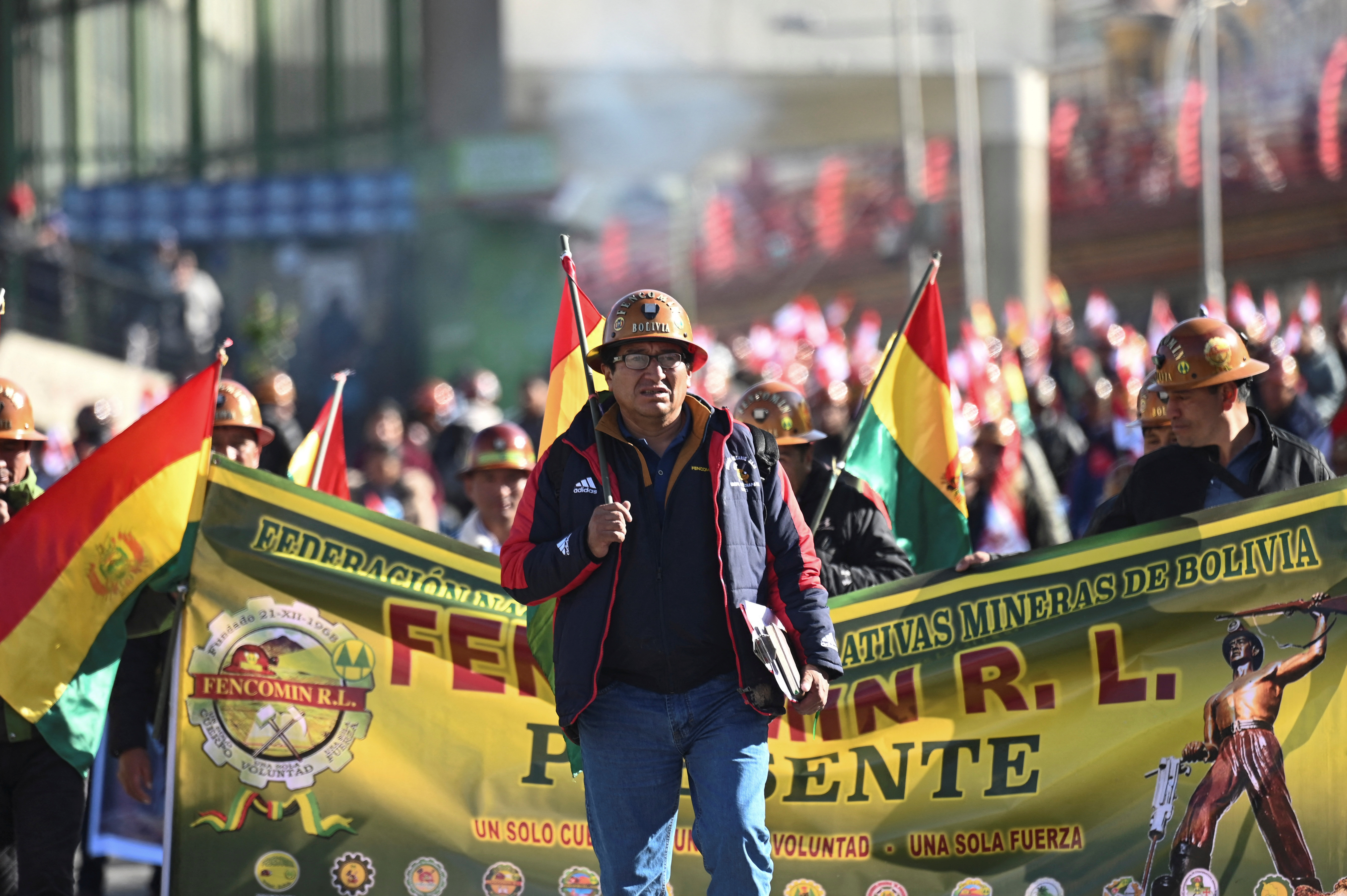 Βολιβία: «Παρέλυσε» η Λα Πας από διαδήλωση μεταλλωρύχων-1
