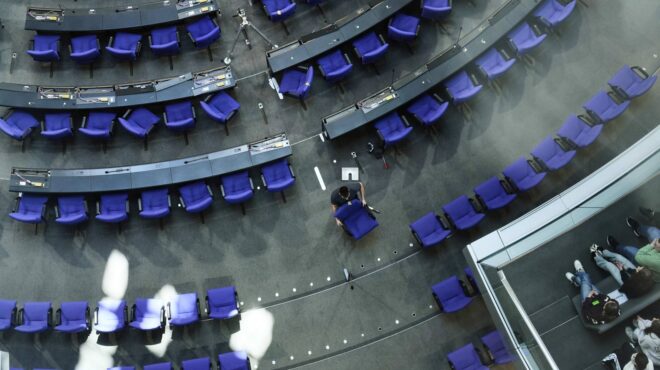 η-ευρωπαϊκή-εξασθένηση-των-κομμάτων-563549497