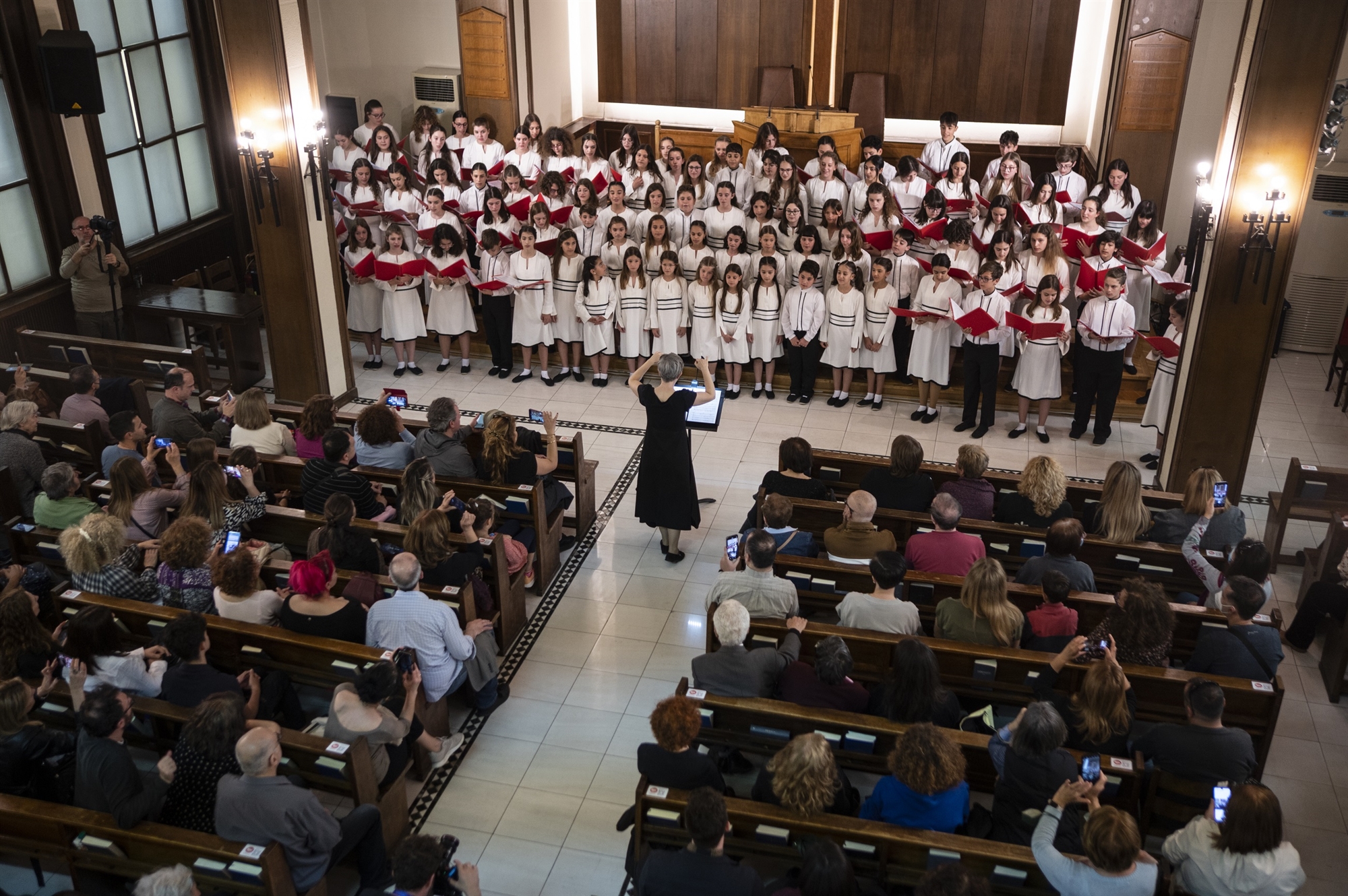 Φεστιβάλ Λατρευτικής Μουσικής: Ρέκβιεμ και Τσιτσάνης-1
