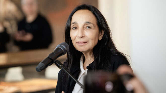 από-τη-μελαγχολία-στο-όραμα-η-ελευσίνα-563551489