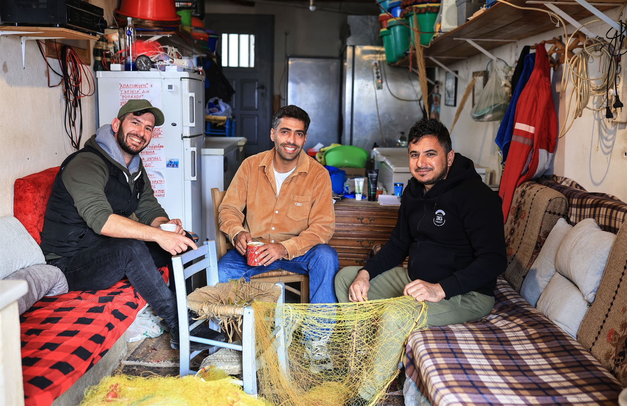 Πάρος: «Εδώ κάτι βαστάει ακόμα»-4