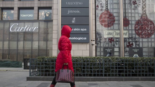 η-κίνα-απειλεί-να-πλημμυρίσει-τις-αγορ-563567941