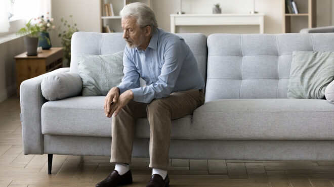 αντιμετωπίζοντας-τη-θλίψη-της-σωματι-563552923