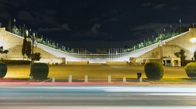 κουζίνα-και-πολιτική-θέλουν-χέρι-563549413