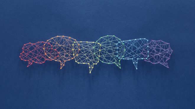 κινδυνεύει-η-δημοκρατία-από-τα-social-media-ανοι-563584834