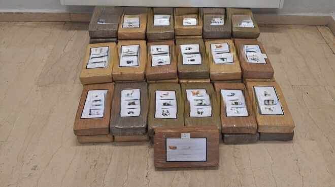 θεσσαλονίκη-62-κιλά-κοκαΐνης-σε-κοντέιν-563560612