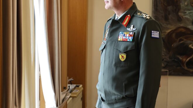 δημήτρης-χούπης-στην-κ-ετσι-σχεδιάσ-563550400