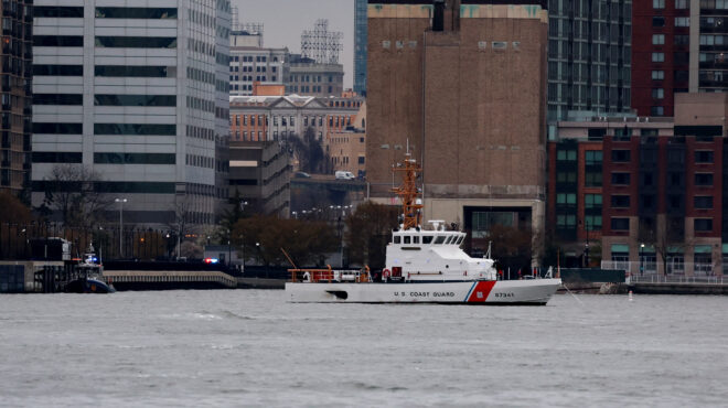 ηπα-συντριβή-ελικοπτέρου-στον-ποταμ-563563294