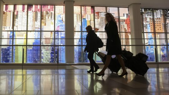 Μεγάλη απώλεια εσόδων στις ΗΠΑ από τη μείωση ξένων τουριστών