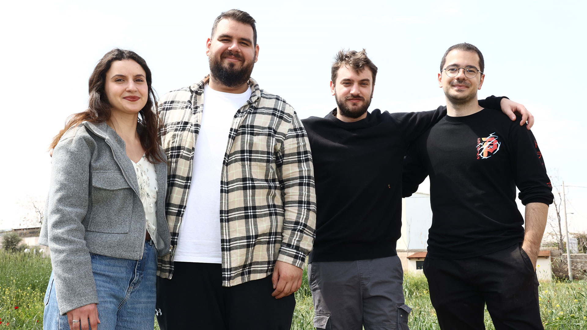 Η Gen Z με το τάμπλετ στο χωράφι-1