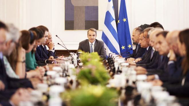 υπουργικό-συμβούλιο-με-την-ασφάλεια-τ-563584018