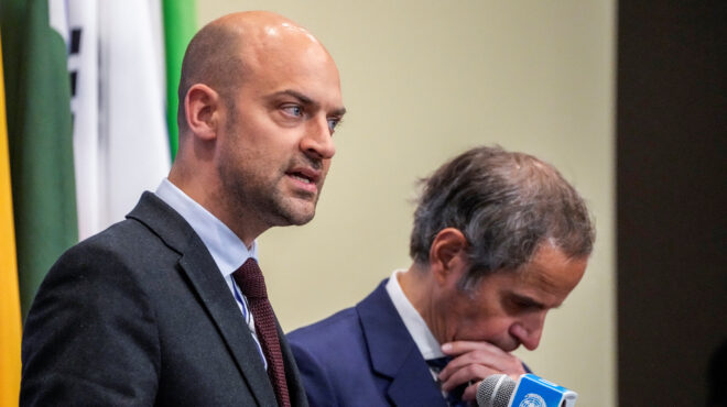 γαλλία-το-συμφέρον-της-ευρώπης-είναι-563585968