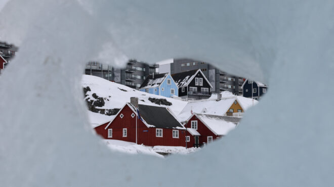 γροιλανδία-καρατομήθηκε-η-διοικήτ-563559043