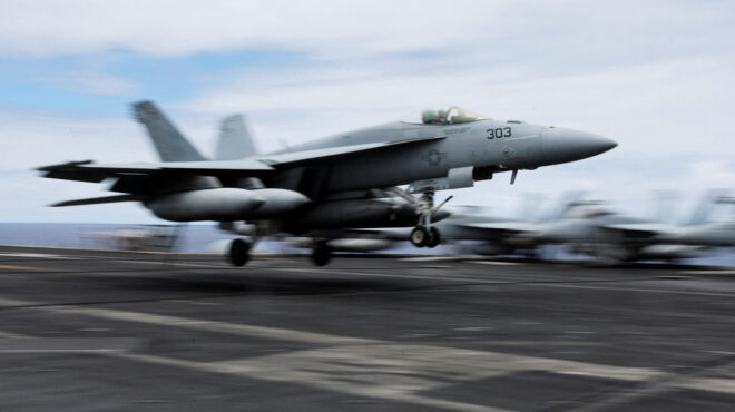 οι-ηπα-στέλνουν-δεύτερο-αεροπλανοφόρ-563544145