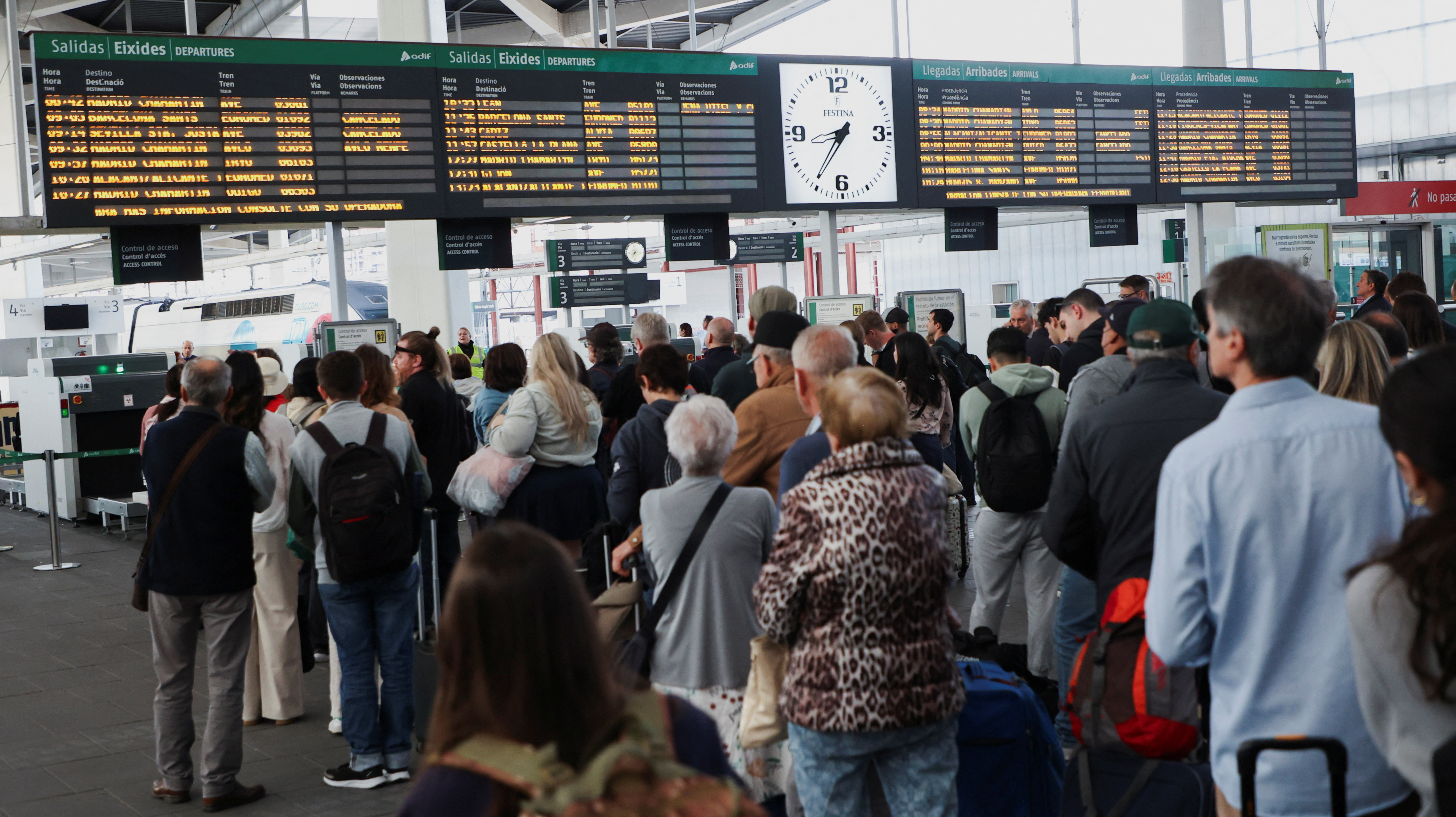Μπλακ άουτ στην Ισπανία: Τι αναφέρει η πρώτη επίσημη αξιολόγηση για τα αίτια-1