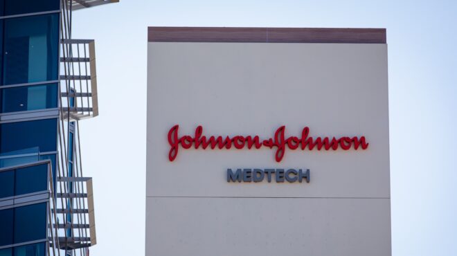 johnson-johnson-συνεχίζεται-το-δικαστικό-θρίλερ-563543443