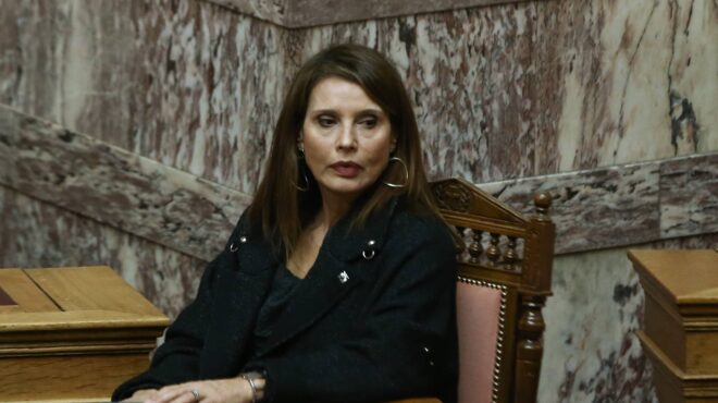 πασοκ-μπατζελή-αναστολή-της-κομματ-563566060