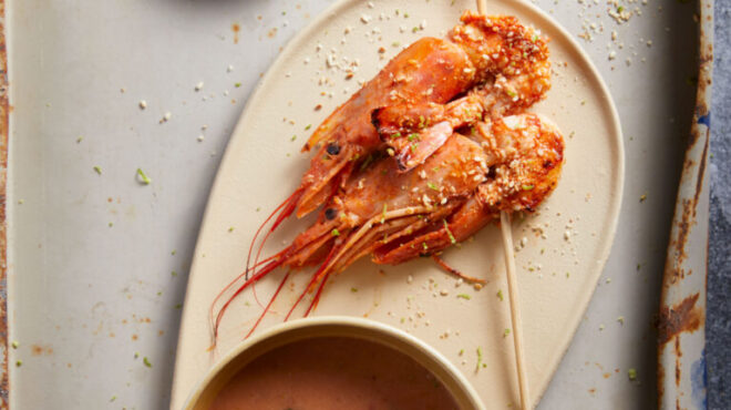 κρύα-άλαδη-σούπα-φρούτων-με-ψητές-γαρί-563548222