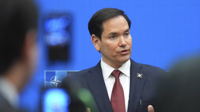 ηπα-περικοπές-και-στο-υπουργείο-εξωτε-563574928