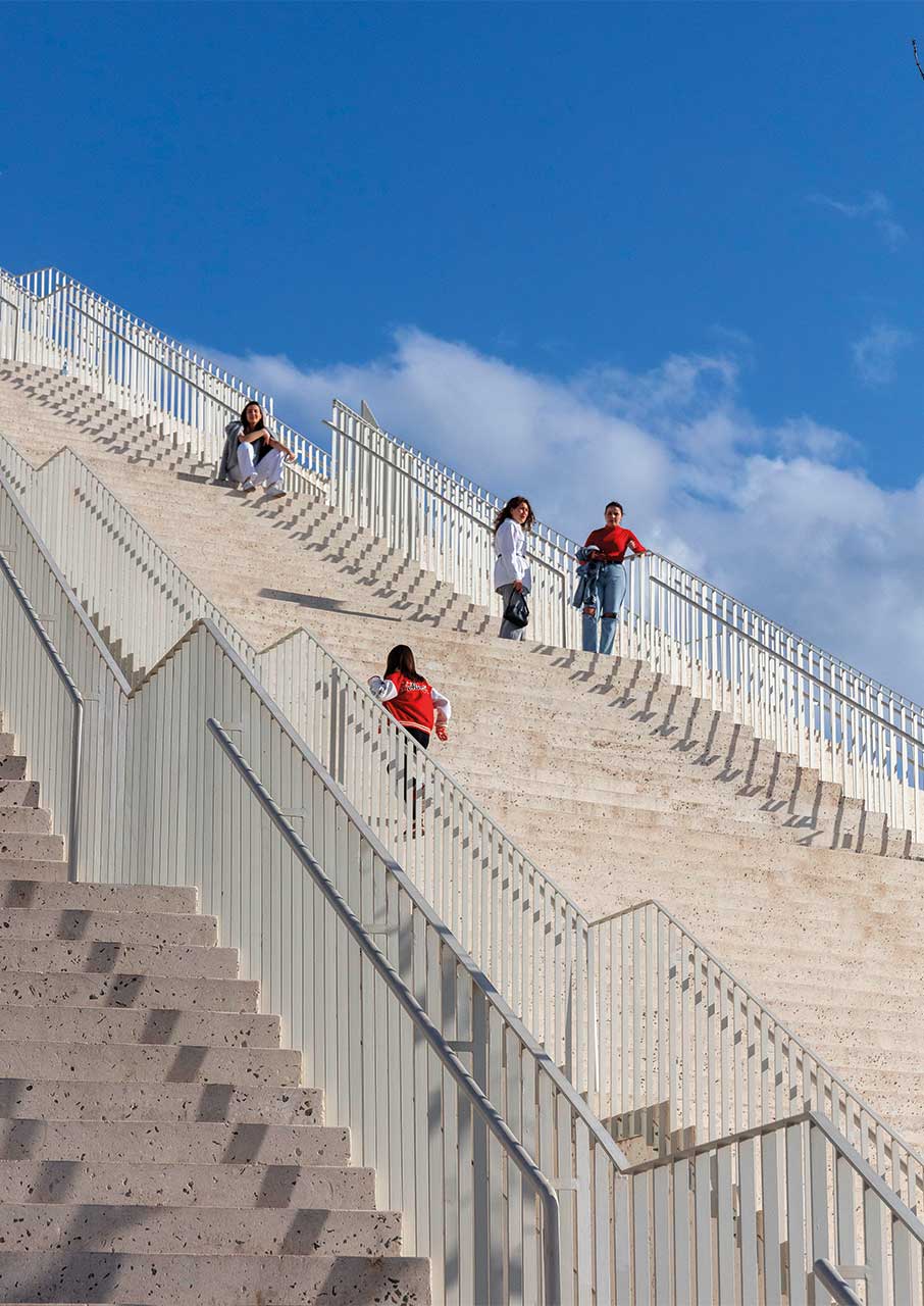 48 ώρες στα Τίρανα, τη βαλκανική πρωτεύουσα που συνεχώς αλλάζει-3