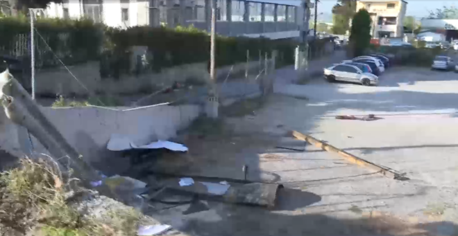 θεσσαλονίκη-ι-χ-καρφώθηκε-σε-στάση-563576113