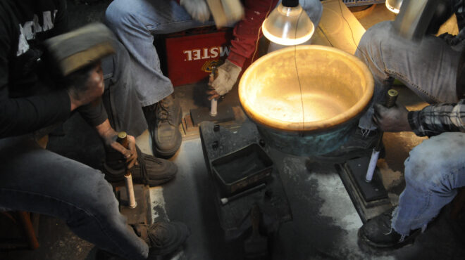 βεγγαλικά-το-ματωμένο-τίμημα-της-λάμ-563572489