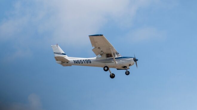 συνετρίβη-αεροσκάφος-κοντά-στο-μάντσ-563587177