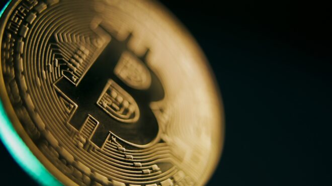 to-bitcoin-έγινε-καταφύγιο-εν-μέσω-χρηματοπ-563575270