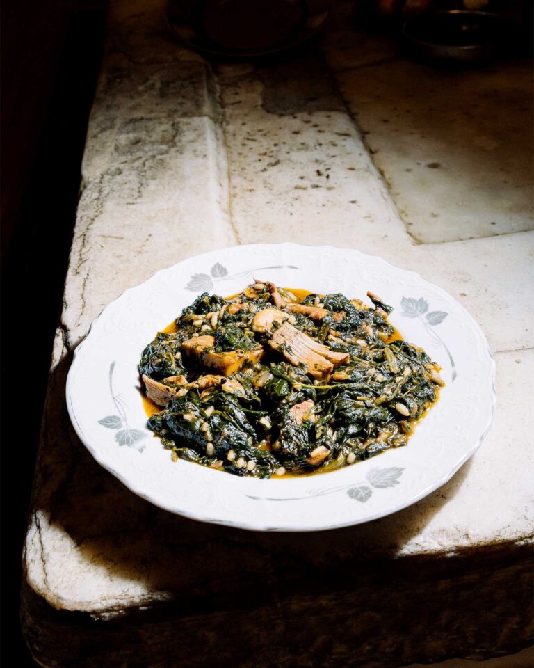 σπανάκι-με-σουπιές-563566945