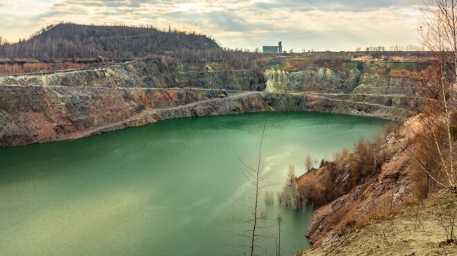 ουκρανία-για-σπάνιες-γαίες-αποσυνδέ-563584318