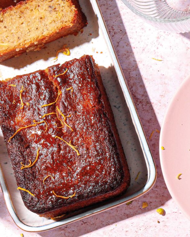 σιροπιαστό-κέικ-λεμονιού-gluten-free-και-vegan-με-σπ-563573818