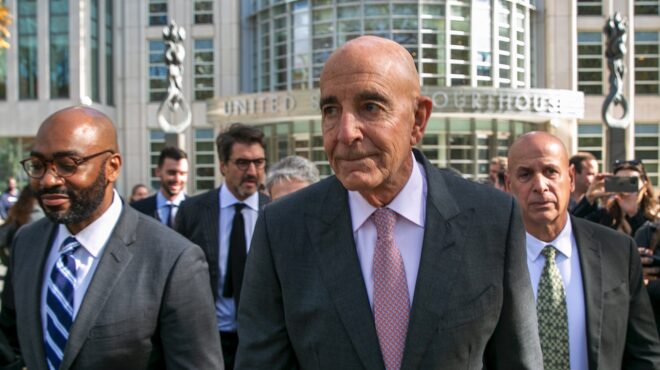 τομ-μπάρακ-συμβουλεύω-τον-ερντογάν-να-563543236