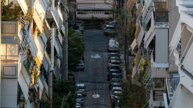 τι-κινδύνους-αντιμετωπίζουν-όσοι-εισ-563578795