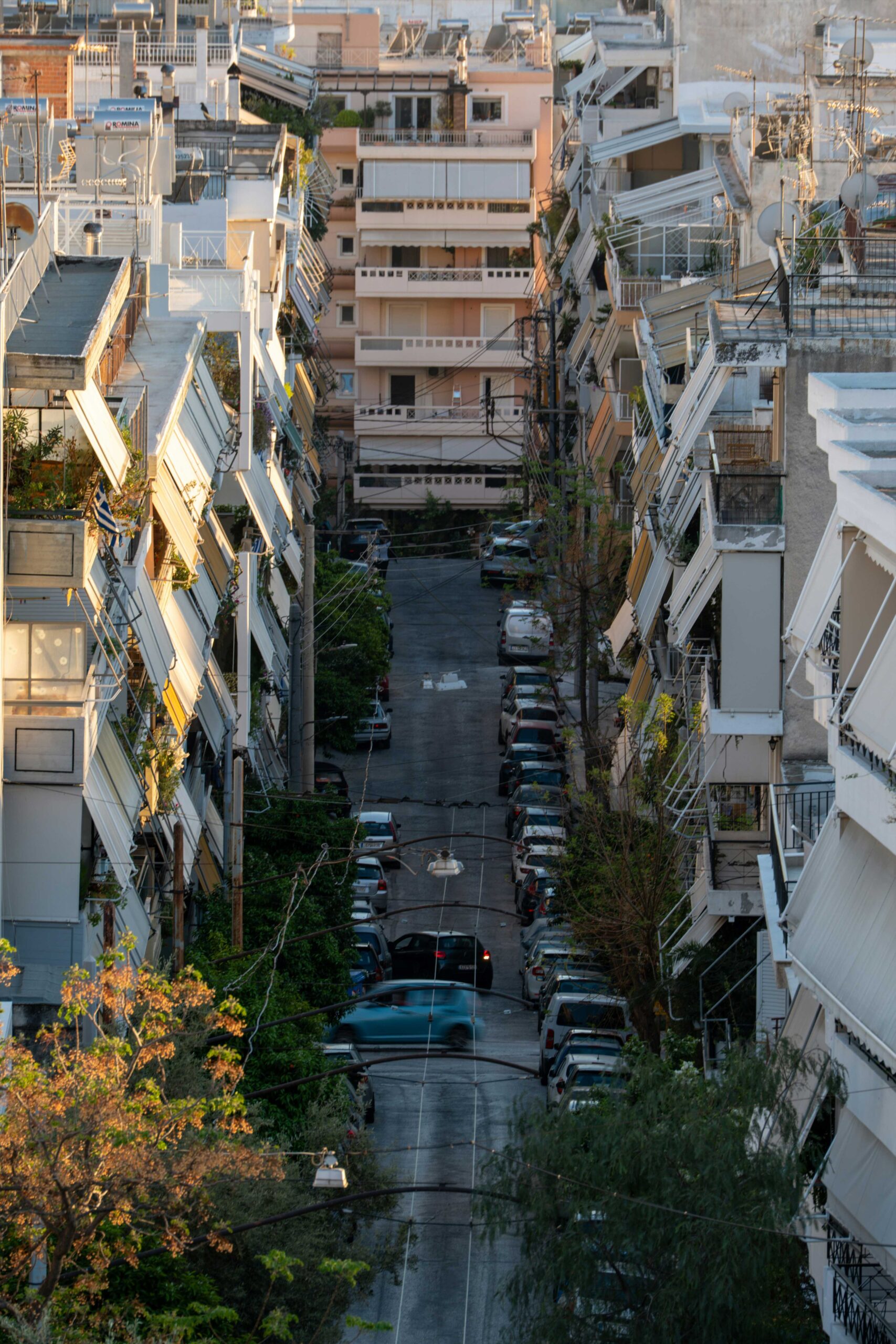 τι-κινδύνους-αντιμετωπίζουν-όσοι-εισ-563578795