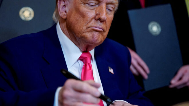 κίνα-και-ηπα-στα-πρόθυρα-ολοκληρωτικ-563554741