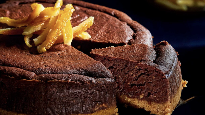 τσιζκέικ-σοκολάτας-με-μανούρι-και-πορ-563576503